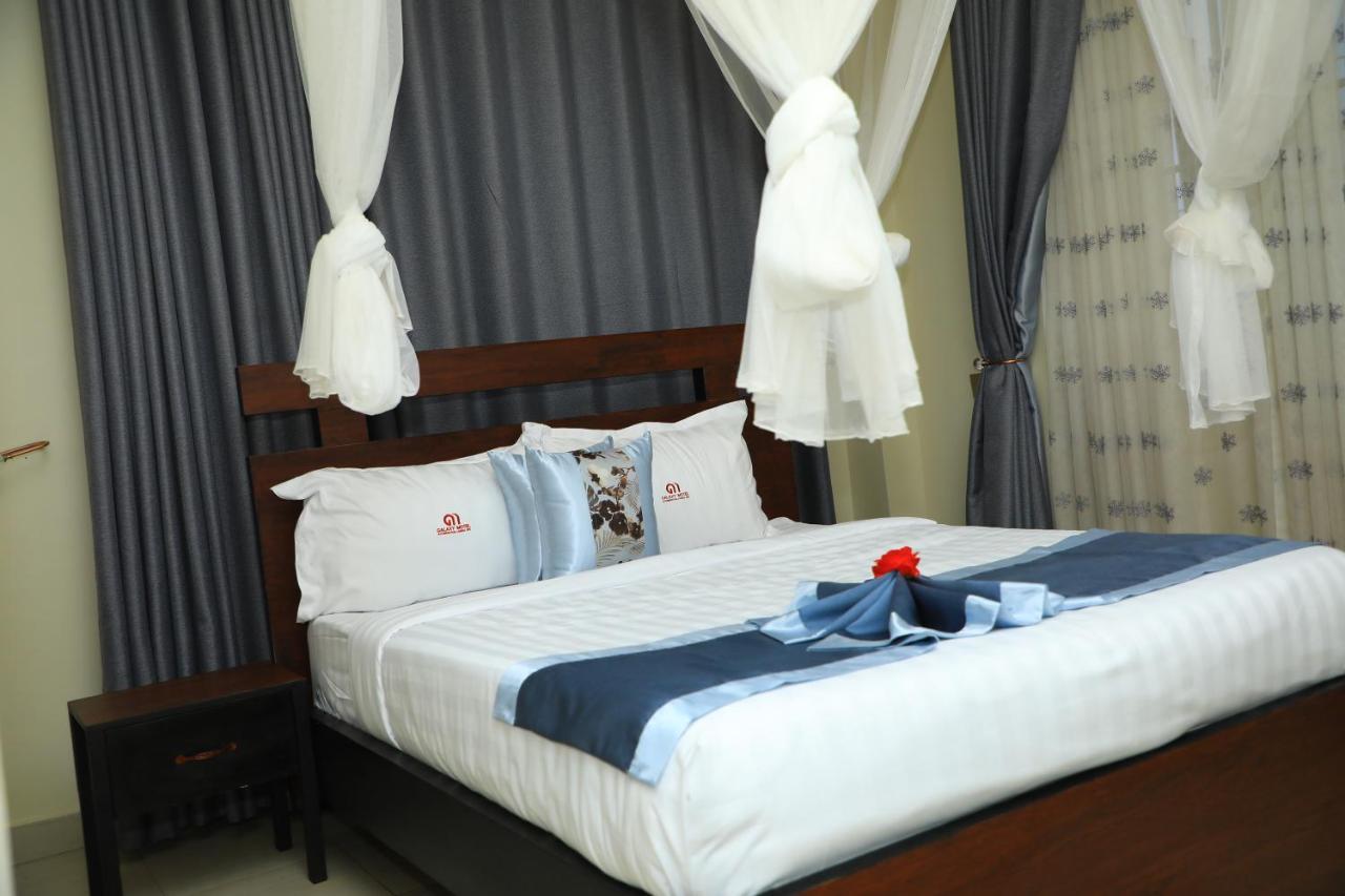 Galaxy Motel Кампала Екстер'єр фото