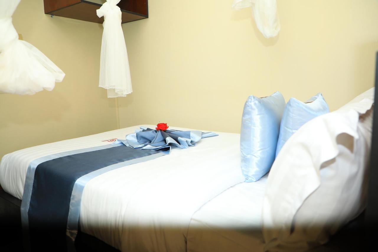 Galaxy Motel Кампала Екстер'єр фото
